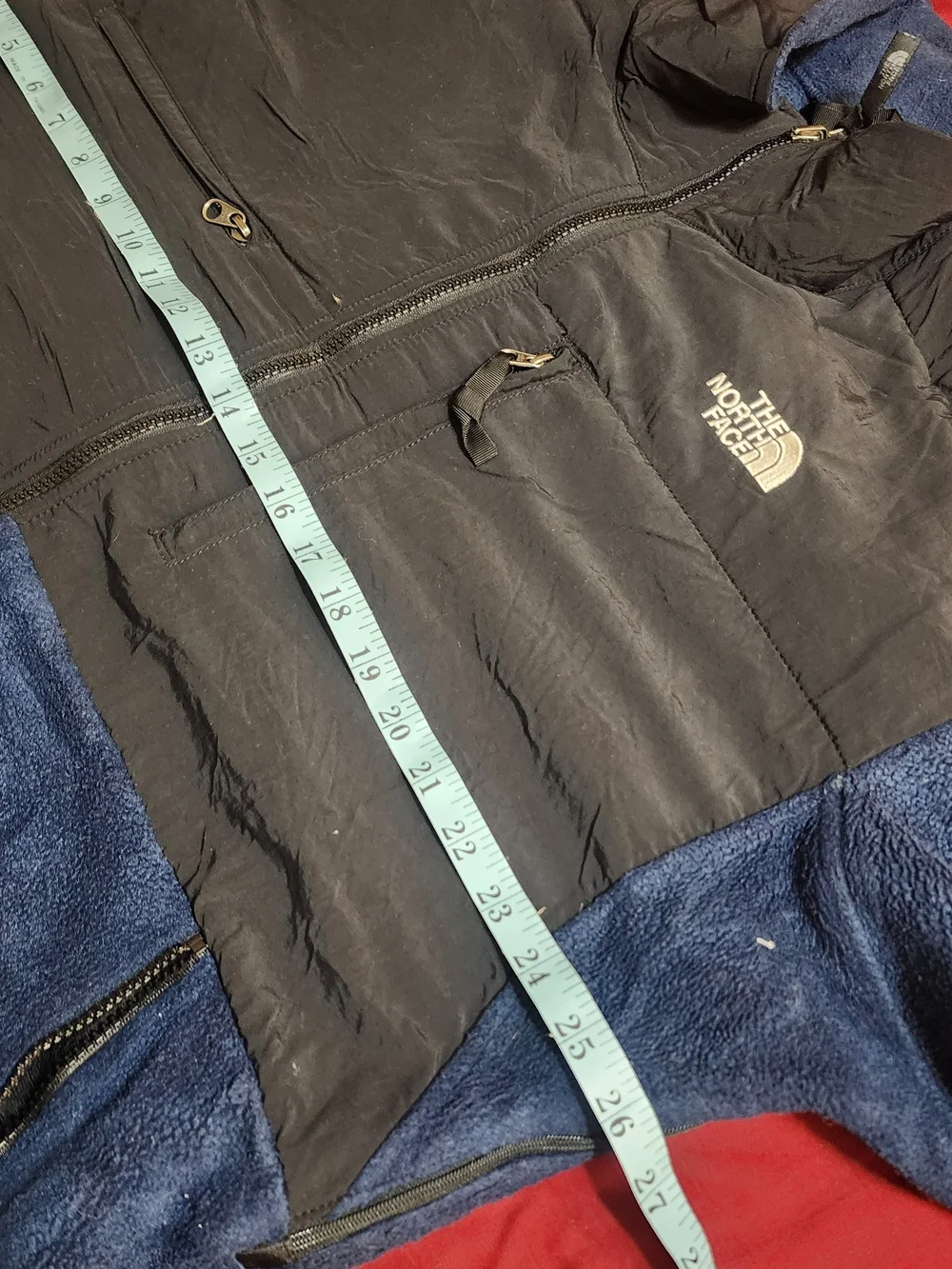 The North Face Men's Blue & Black Fleece Jacket